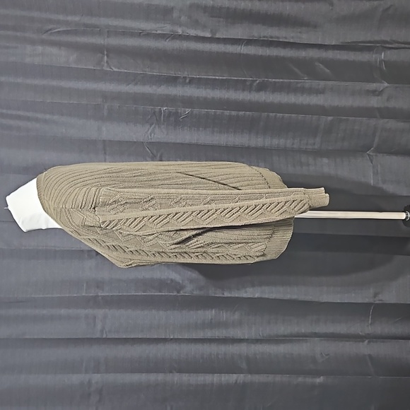 💯 cotton green cardigan sweater - Picture 2 of 4